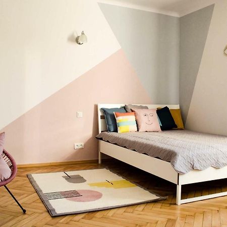 New Life Apartment Next To Metro Station 华沙 外观 照片